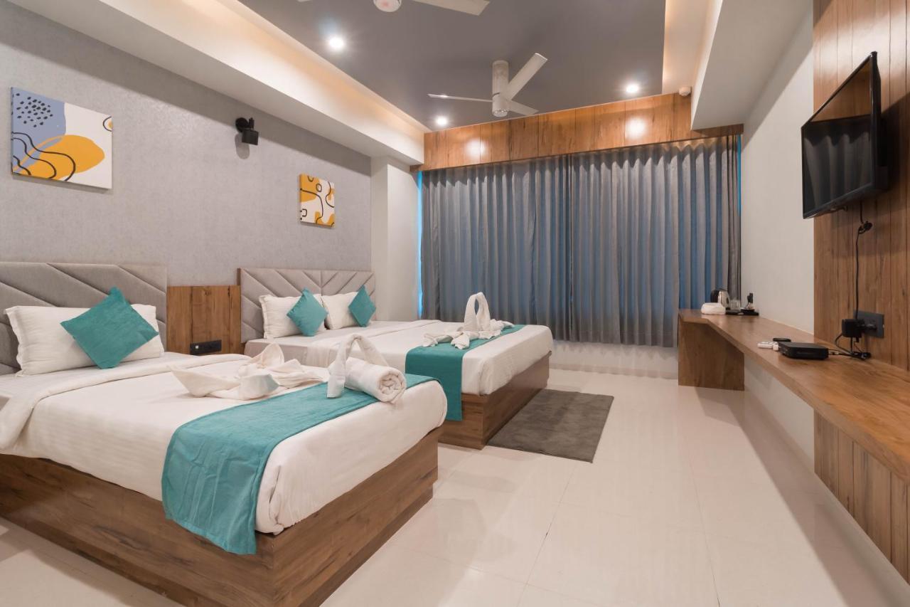 Hotel Green City Gandhinagar Exteriör bild